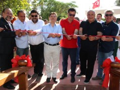 Açılış Kurdelasını Kaymakam Mehmet Gödekmerdan, Başkan Mehmet Kocadon ve BODTO Başkanı Mahmut Kocadon kesti