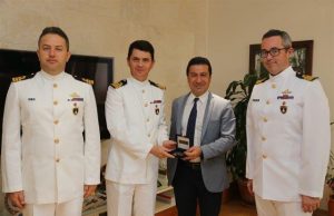 BAŞKAN ARAS’A KOMUTAN ZİYARETİ